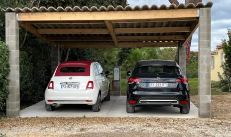 Création de carport avec borne de recharge voiture électrique Cournonsec